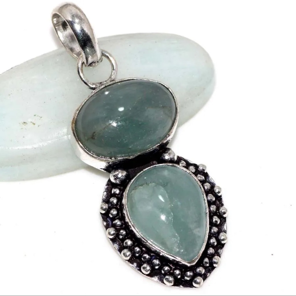 279 Aquamarine Handcrafted Pendant Nwot